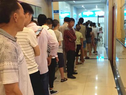 白癜风专家供不应求