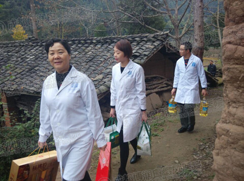 2017年11月 义诊地点:阆中